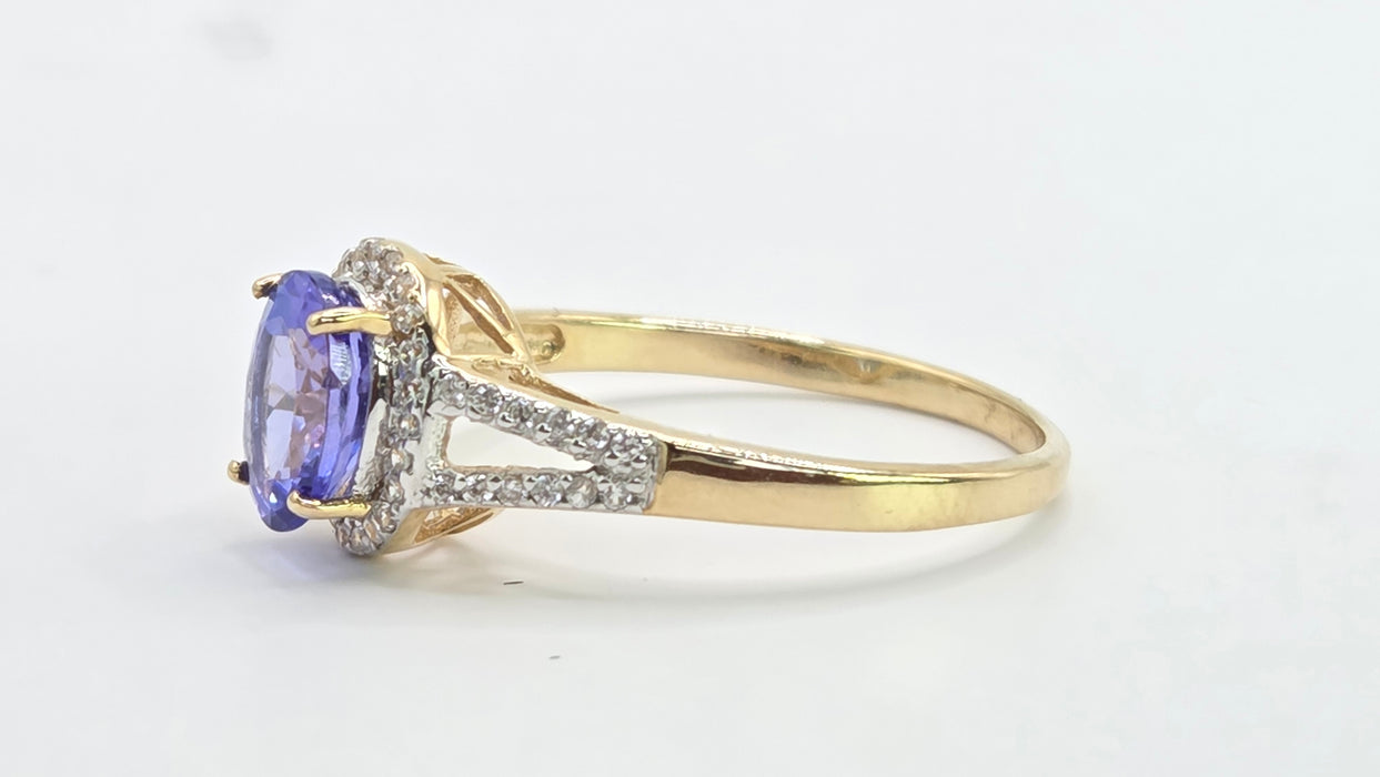 Vintage: 9ct Yellow Gold Tanzanite & White Spinel Cluster Ring