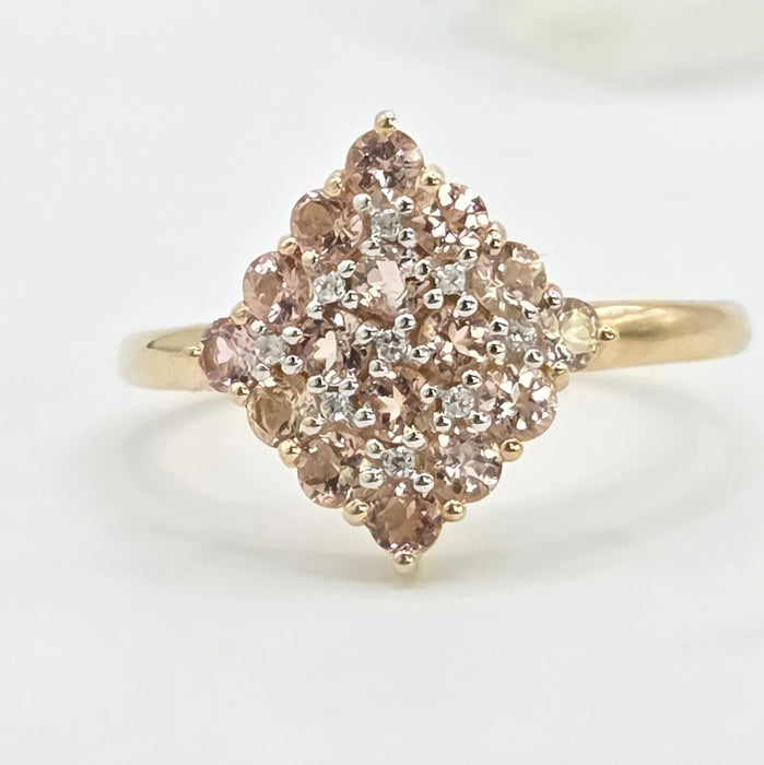 Vintage: 9ct Yellow Gold Morganite & White Spinel Cluster Ring