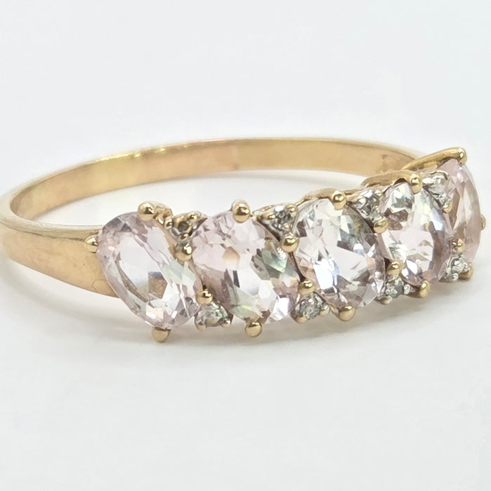 Vintage: 9ct Yellow Gold Morganite & Diamond Ring