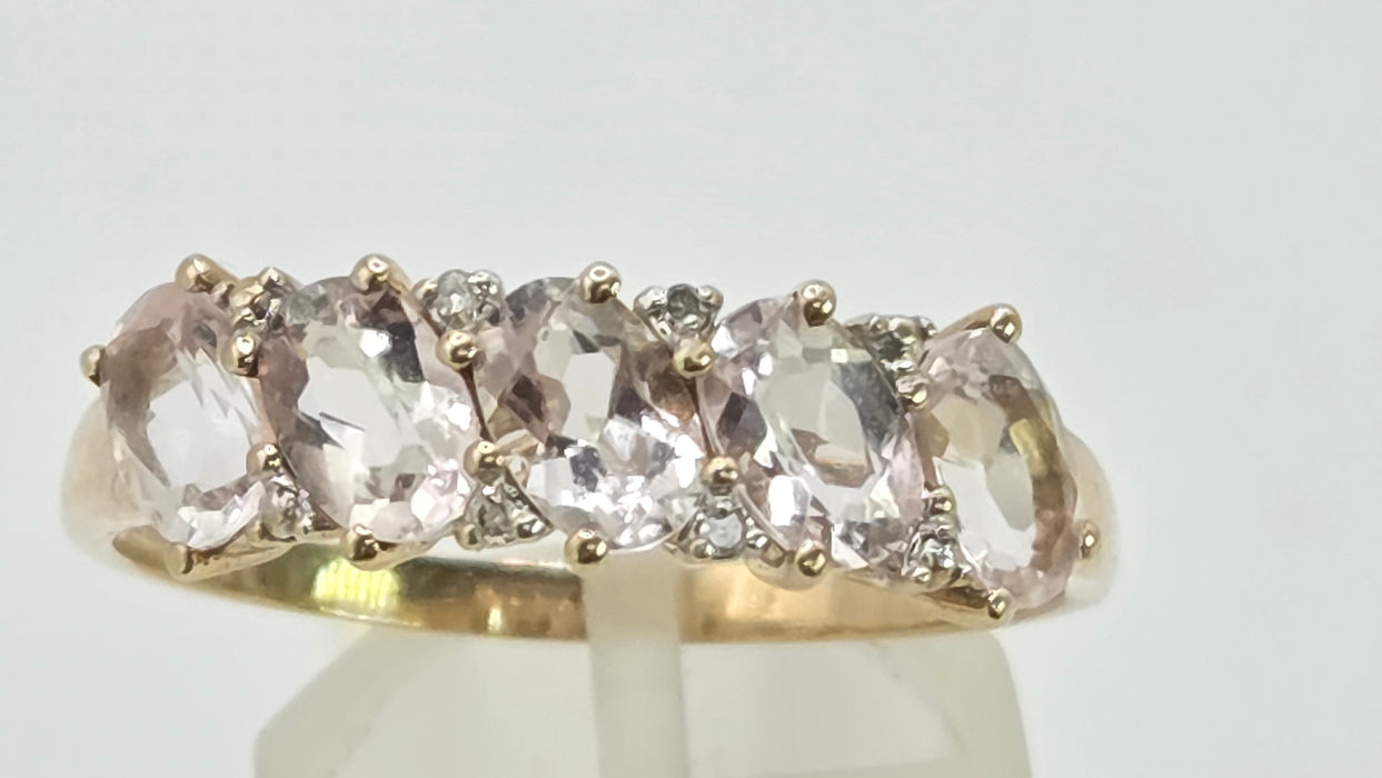 Vintage: 9ct Yellow Gold Morganite & Diamond Ring