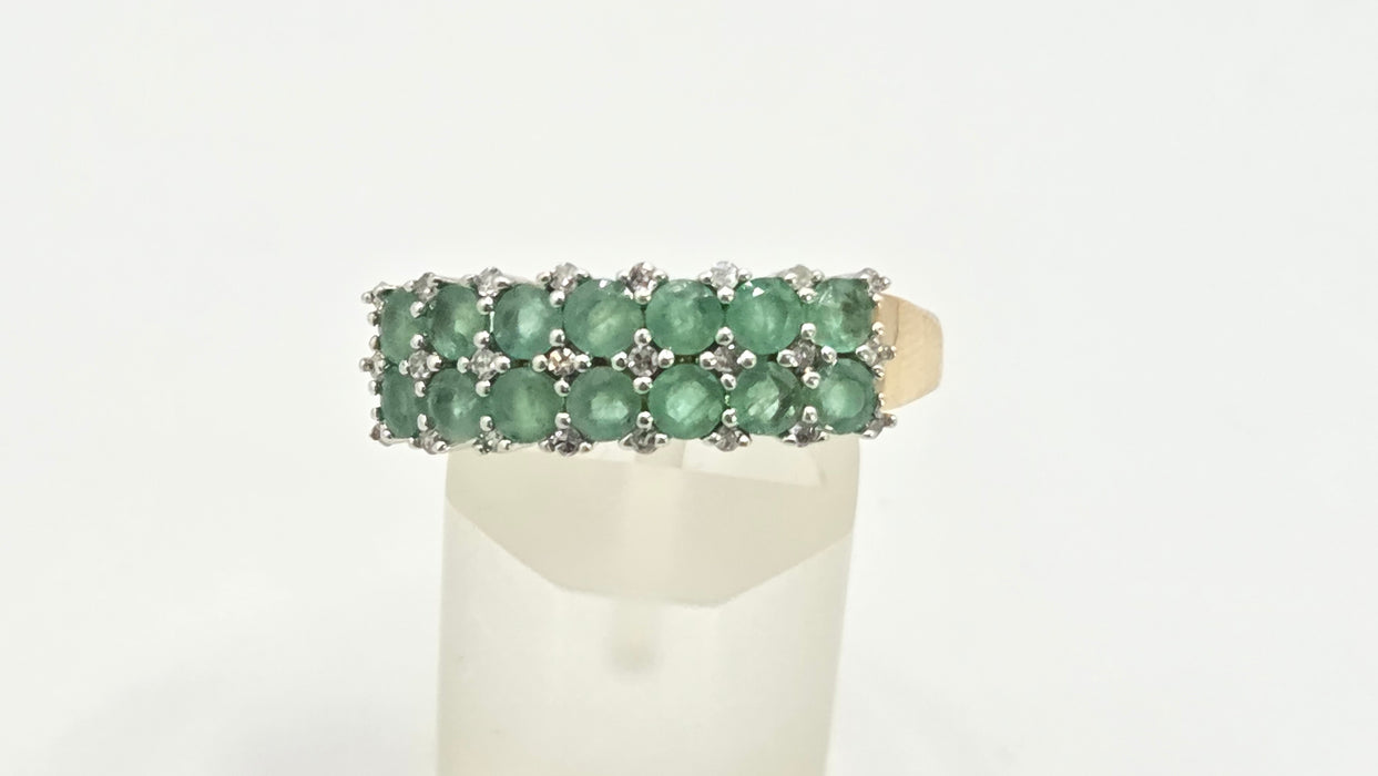 Vintage: 9ct Yellow Gold Emerald & Diamond Band