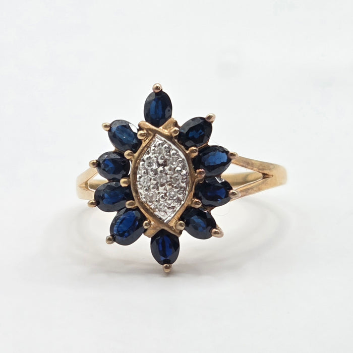 Vintage: 9ct Yellow Gold Sapphire & Diamond Flowerhead Cluster Ring