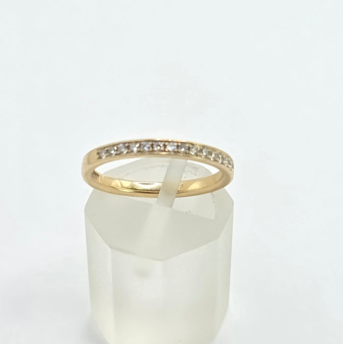 Vintage: 18ct Yellow Gold Diamond Half Eternity Ring