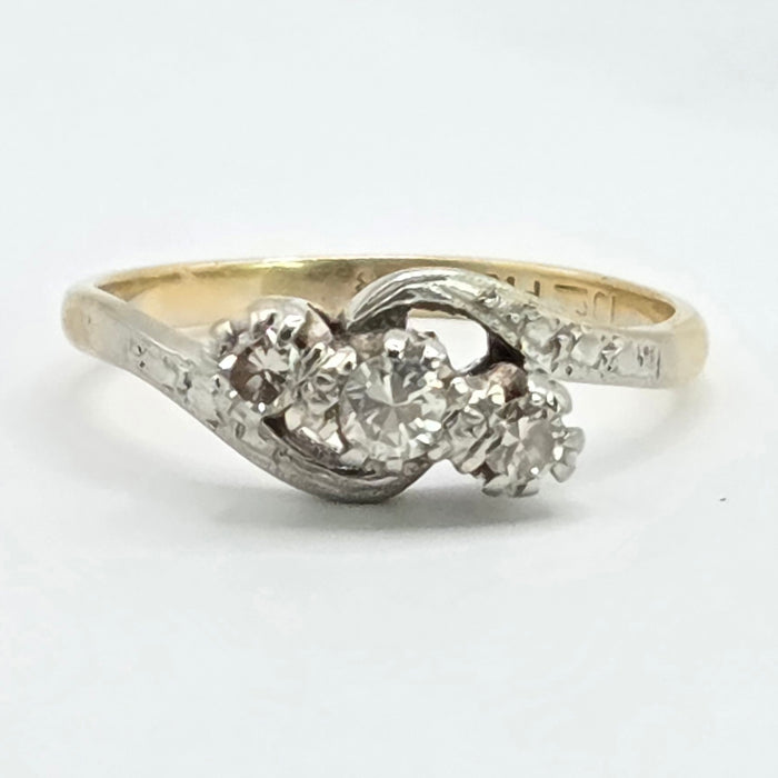 Vintage: 18ct Yellow Gold & Platinum Three Stone Diamond Cross-Over Ring — 0.20ct