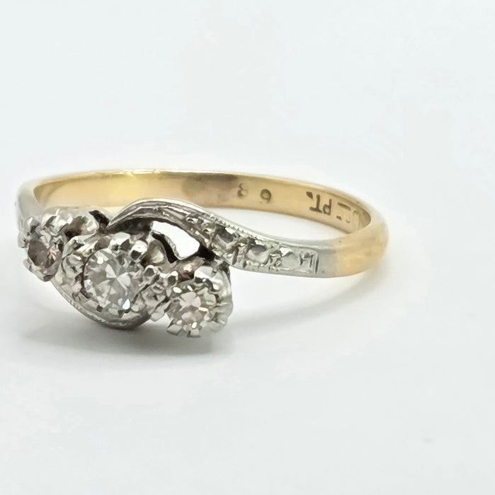 Vintage: 18ct Yellow Gold & Platinum Three Stone Diamond Cross-Over Ring — 0.20ct