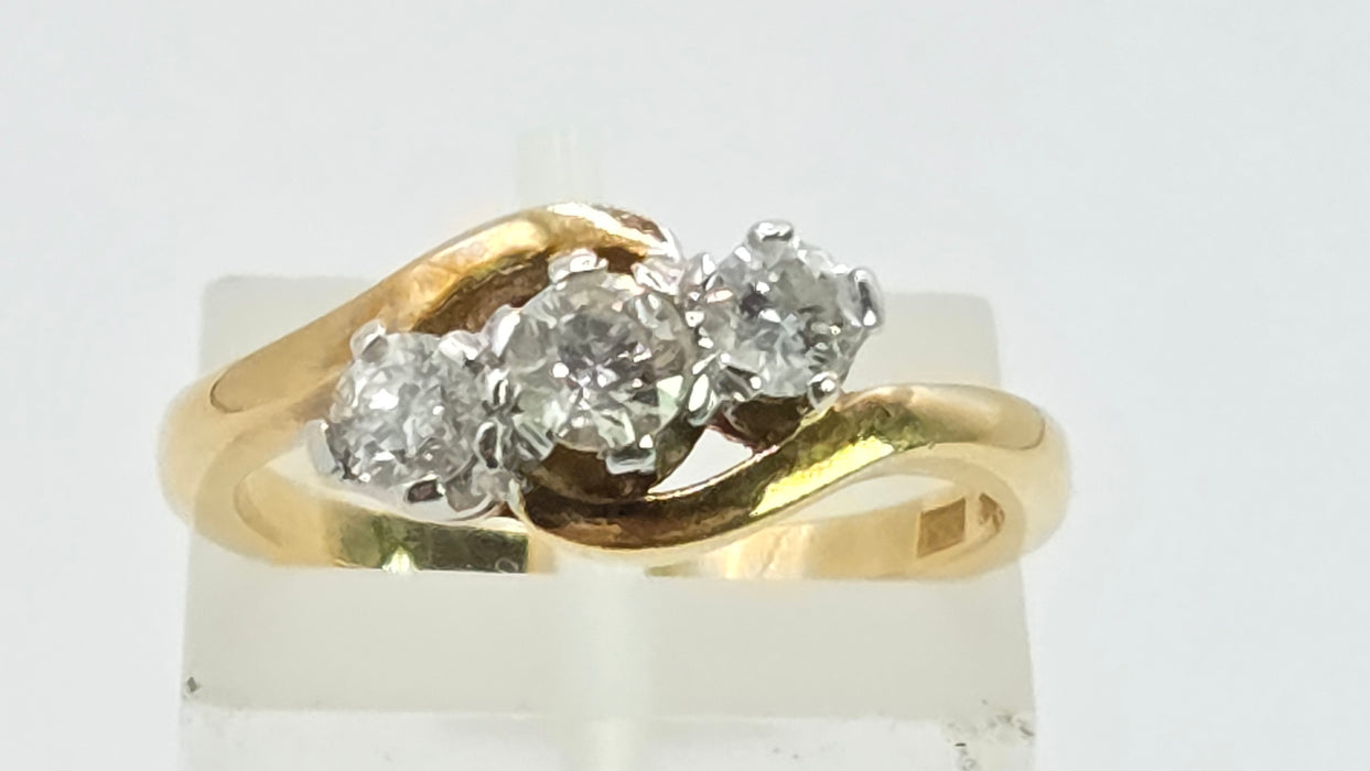 Vintage: 18ct Yellow Gold Three Stone Diamond Cross-Over Trilogy Ring — 0.50ct