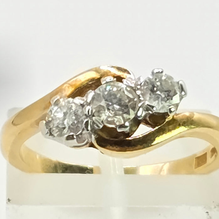Vintage: 18ct Yellow Gold Three Stone Diamond Cross-Over Trilogy Ring — 0.50ct