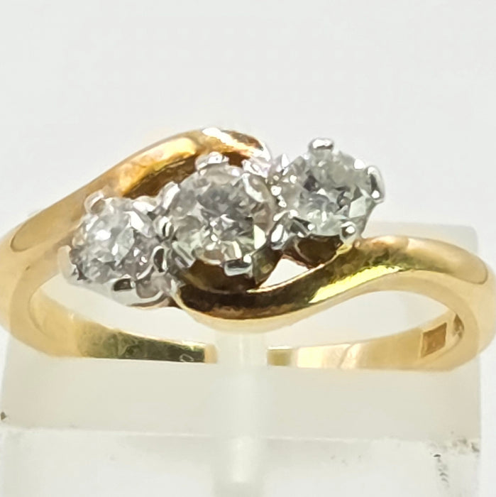 Vintage: 18ct Yellow Gold Three Stone Diamond Cross-Over Trilogy Ring — 0.50ct