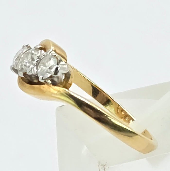 Vintage: 18ct Yellow Gold Three Stone Diamond Cross-Over Trilogy Ring — 0.50ct
