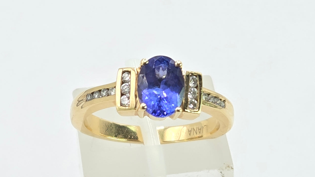 Vintage: 18ct Yellow Gold Tanzanite (1.15ct) & Diamond Dress Ring