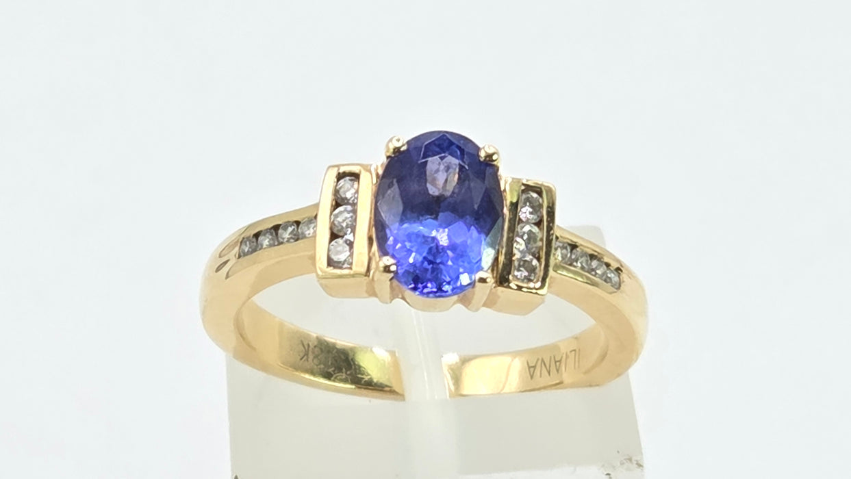 Vintage: 18ct Yellow Gold Tanzanite (1.15ct) & Diamond Dress Ring