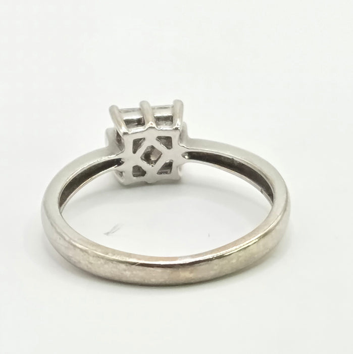Vintage: 18ct White Gold Four Stone Princess Cut Diamond Square Ring — 0.40ct