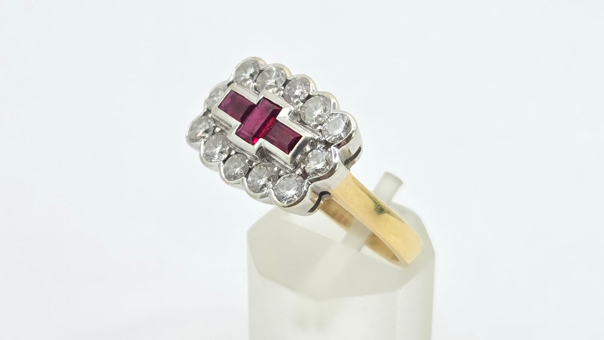 Vintage: 18ct Yellow Gold Ruby & Diamond Art Deco Style Dress Ring — 1.30ct