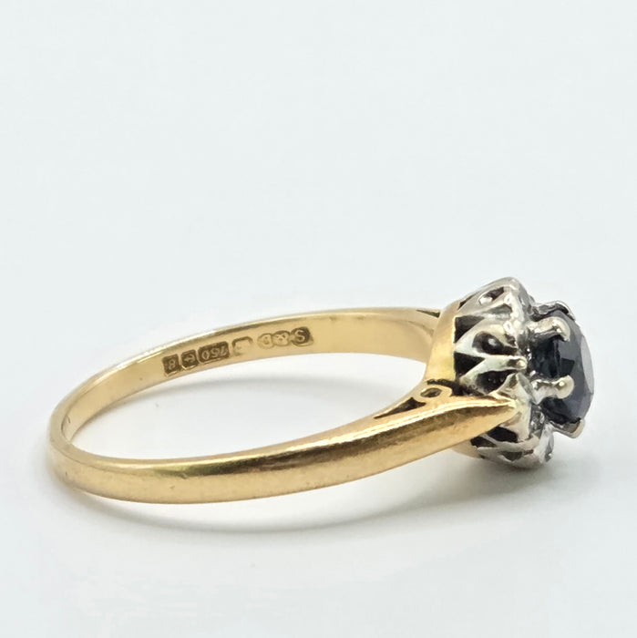 3561 Vintage 18ct Gold Sapphire and Diamonds - from 1976