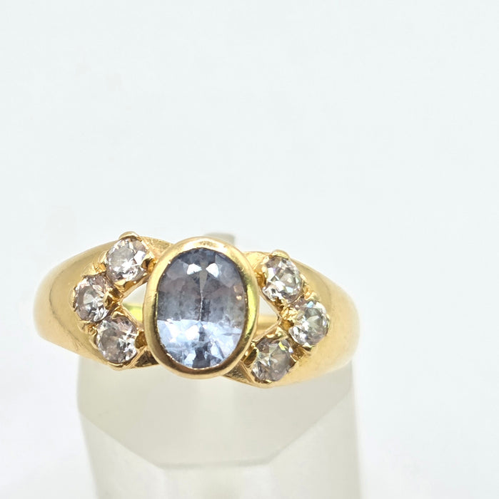Vintage: 18ct Yellow Gold Blue Topaz & Man Made Diamond Dress Ring