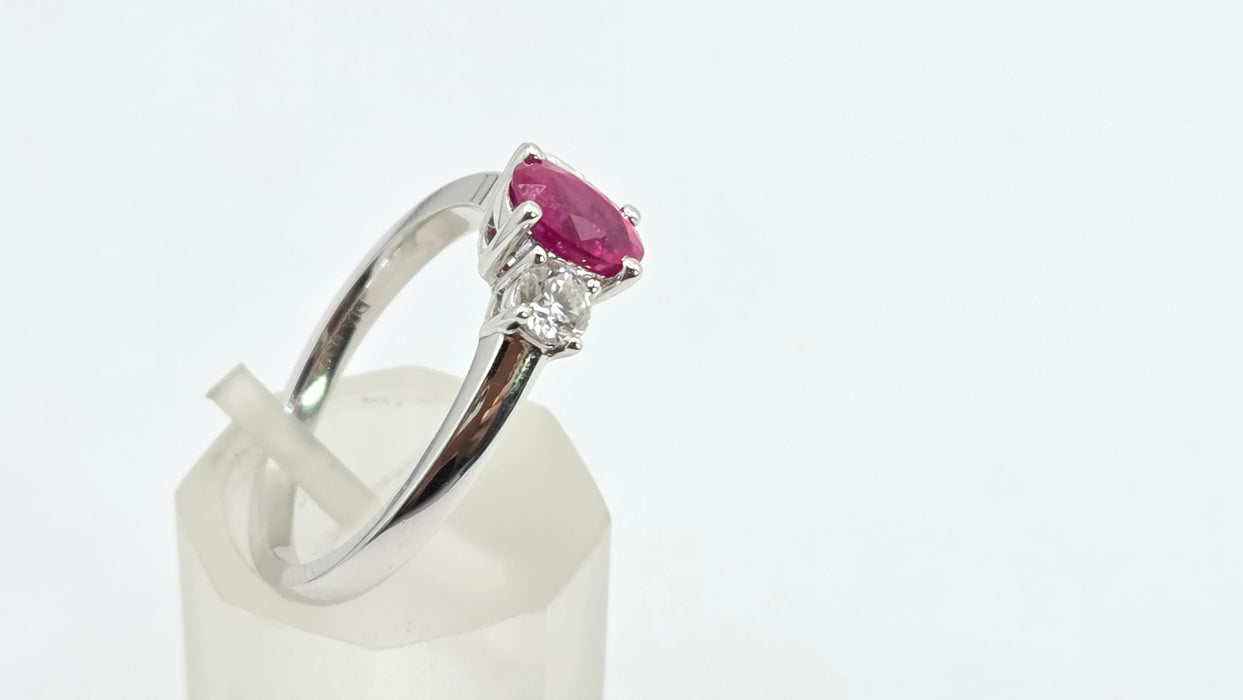 Vintage: 18ct White Gold Ruby (0.93ct) & Twin Diamond (0.35ct) Three Stone Ring