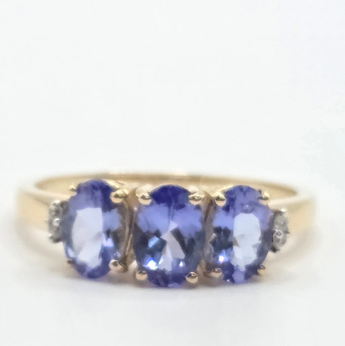 Vintage: 9ct Gold Tanzanite & White Spinel Trilogy Ring