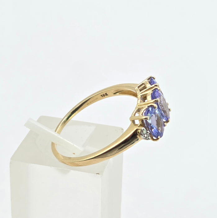 Vintage: 9ct Gold Tanzanite & White Spinel Trilogy Ring