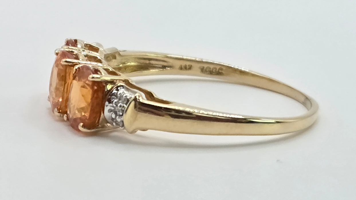 Vintage: 9ct Yellow Gold Orange Citrine & Diamond Trilogy Ring