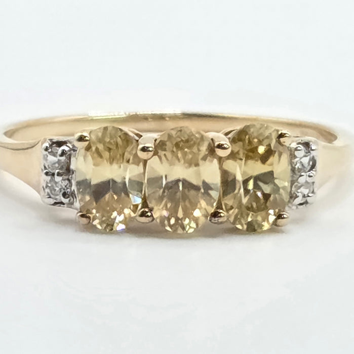 Vintage: 9ct Yellow Gold Citrine & White Topaz Dress Ring