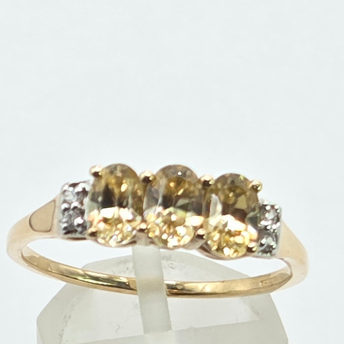 Vintage: 9ct Yellow Gold Citrine & White Topaz Dress Ring