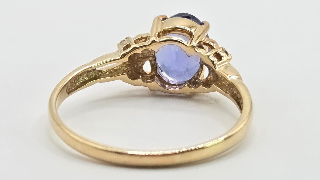 Vintage: 9ct Yellow Gold Iolite & Diamond Dress Ring