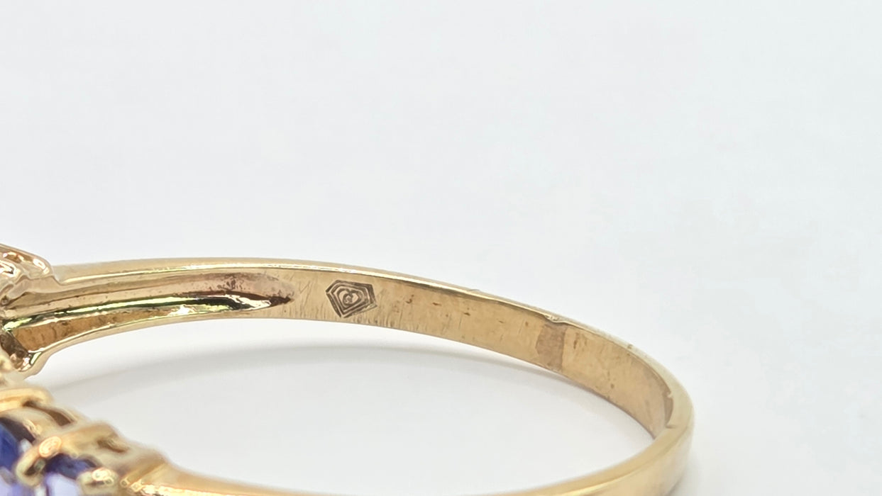 Vintage: 9ct Yellow Gold Tanzanite Dress Ring
