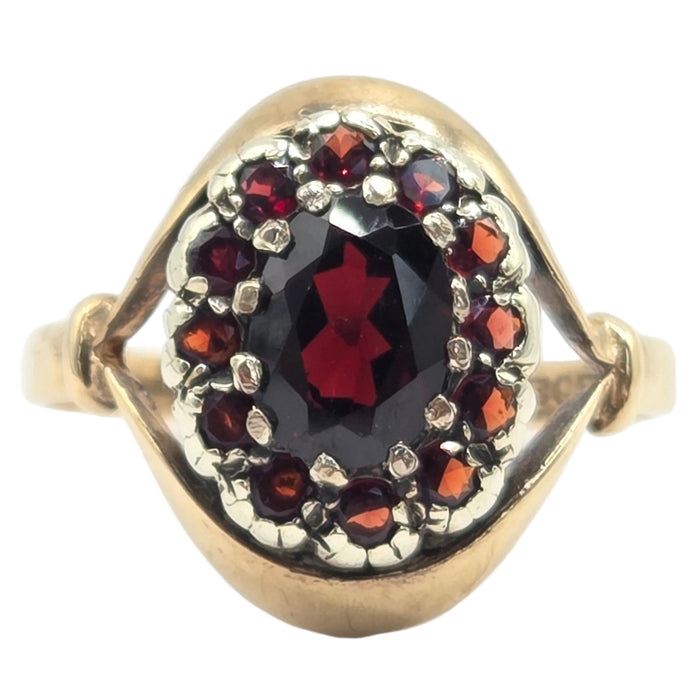 Vintage: 9ct Gold Tiered Garnet Cluster Ring — From 1966