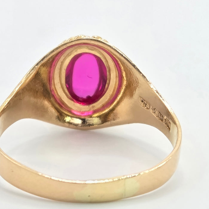 Vintage: 18ct Yellow Gold Pink Sapphire Cabochon Signet Ring