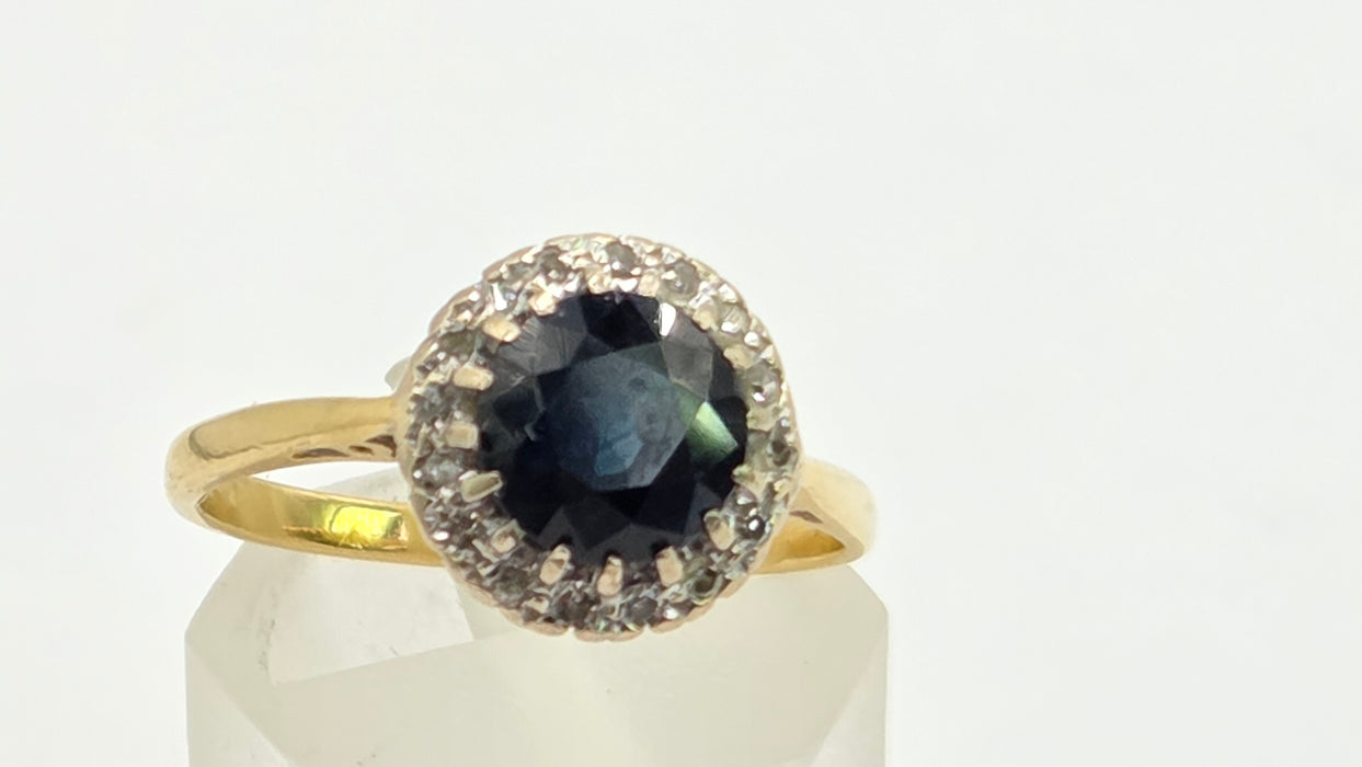 Vintage: 18ct Gold Sapphire & Diamond Art Deco Style Cluster Ring