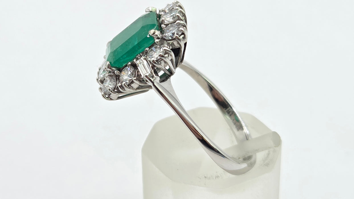 Vintage: 18ct White Gold Emerald & Diamond Dress Ring - Sensational