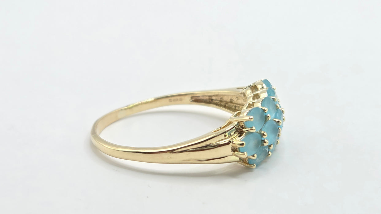 Vintage: 9ct Gold Aquamarine Three-Row Cluster Ring