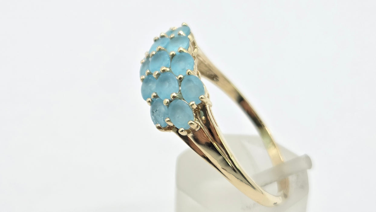 Vintage: 9ct Gold Aquamarine Three-Row Cluster Ring
