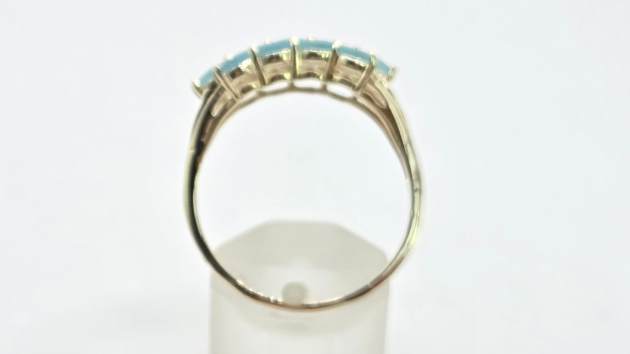 Vintage: 9ct Gold Aquamarine Three-Row Cluster Ring