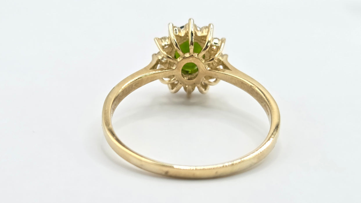 Vintage: 9ct Gold Tsavorite Garnet & Diamond Cluster Ring