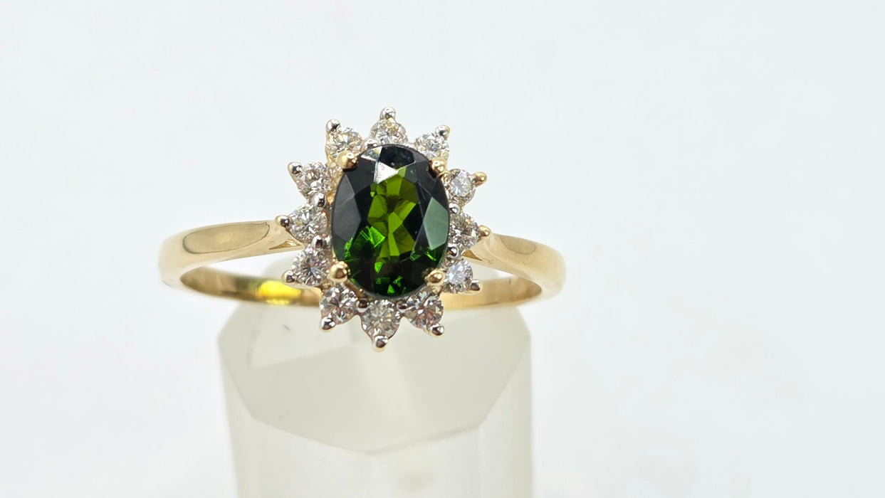Vintage: 9ct Gold Tsavorite Garnet & Diamond Cluster Ring