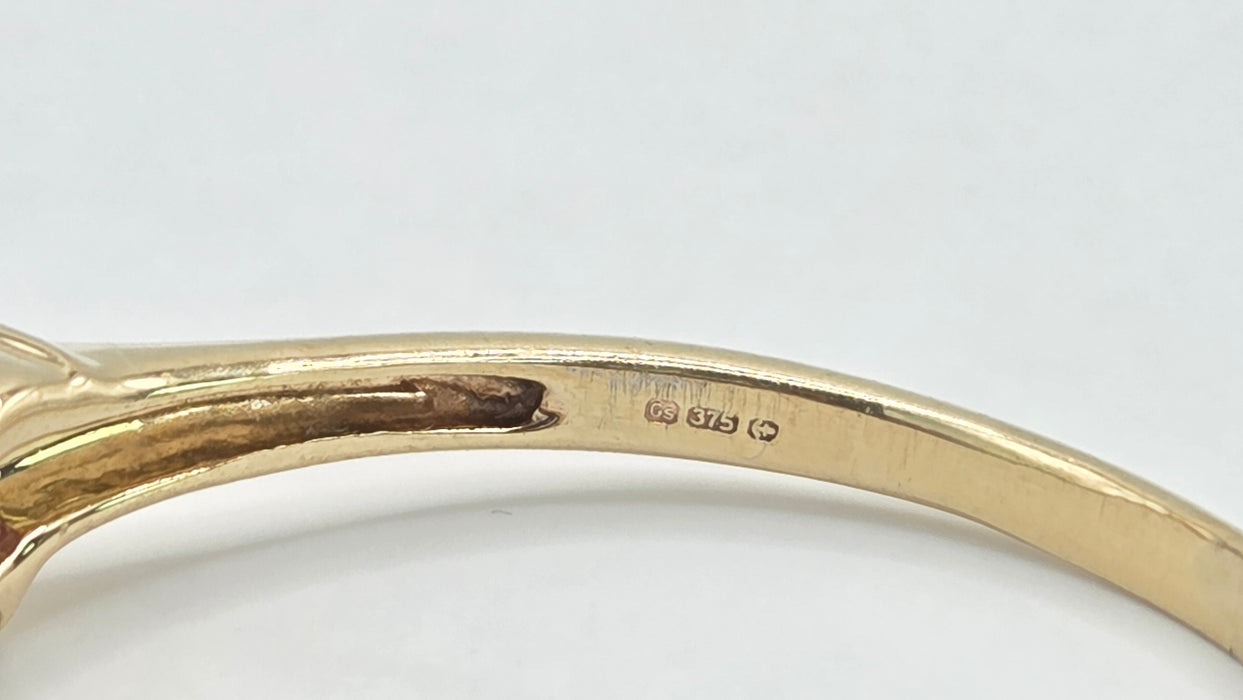 Vintage: 9ct Gold Almandine Garnet Half Eternity Stacker Ring
