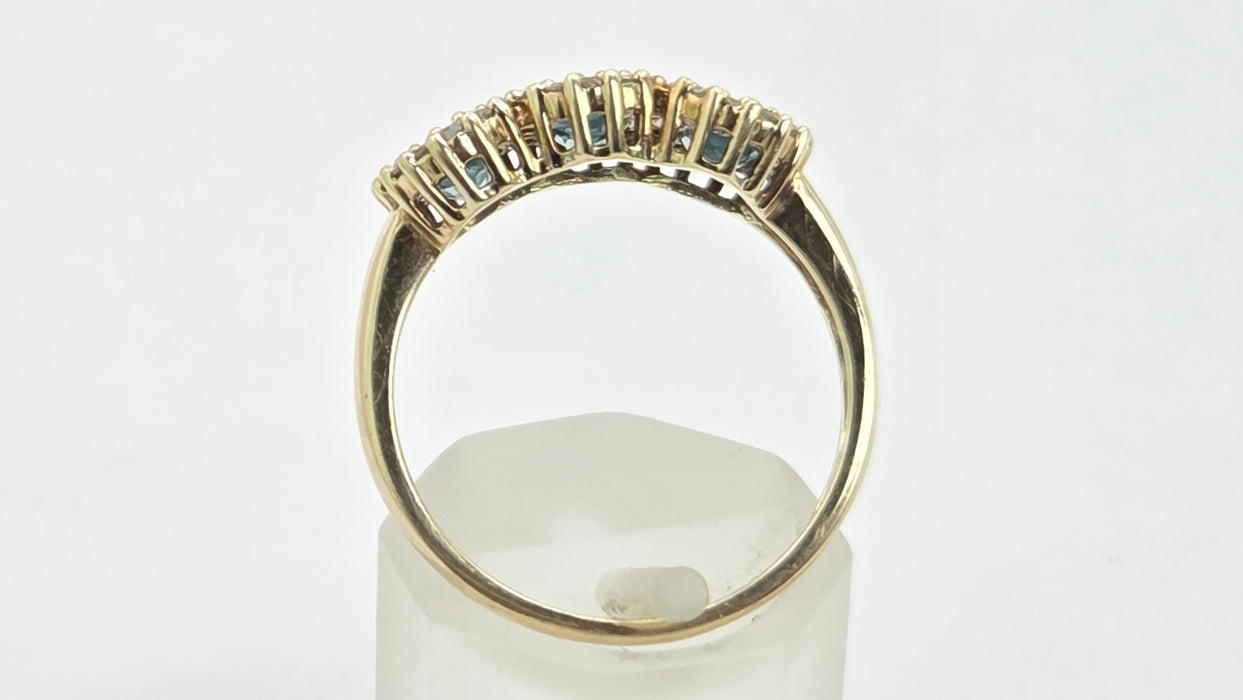Vintage: 9ct Gold Aquamarine & Diamond Triple Cluster Ring