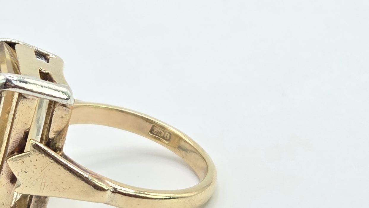 Vintage: 9ct Gold Emerald-Cut Citrine Solitaire Ring