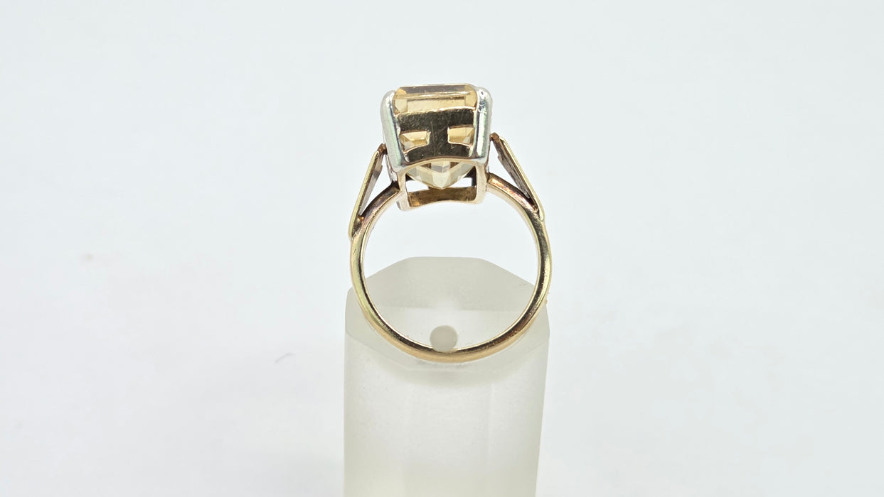 Vintage: 9ct Gold Emerald-Cut Citrine Solitaire Ring