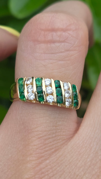 Vintage: 18ct Gold Emerald & Diamond Seven Row Half Hoop Ring