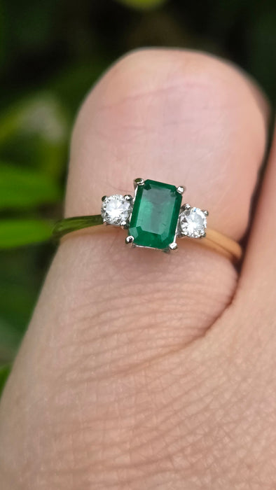 Vintage: 18ct Yellow Gold Emerald & Diamond Three Stone Ring — From 1989