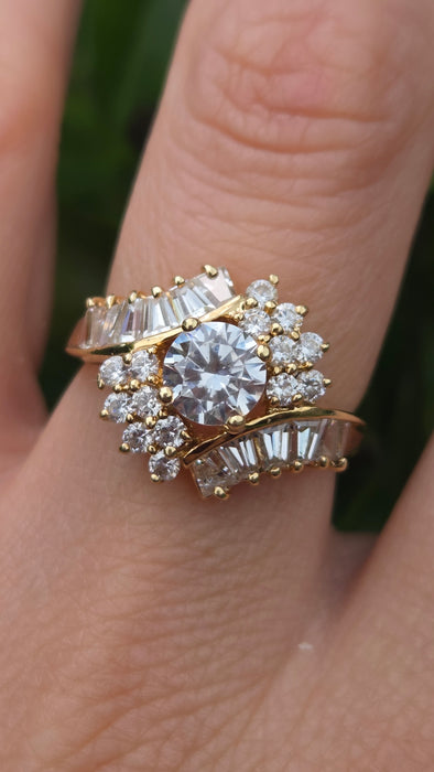 Vintage: 9ct Yellow Gold Goshenite Cluster Ring