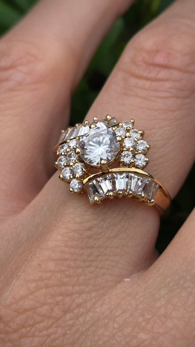 Vintage: 9ct Yellow Gold Goshenite Cluster Ring
