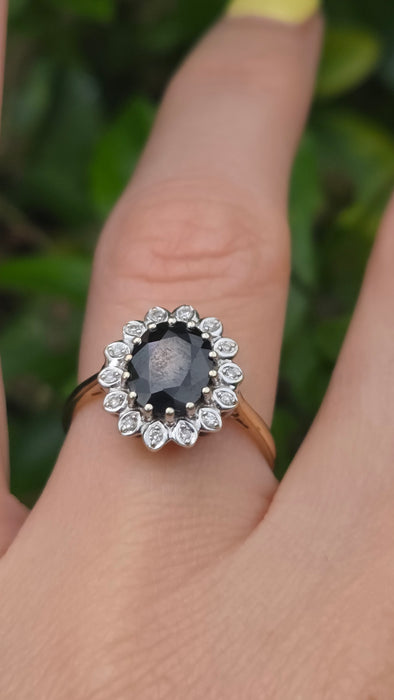 Vintage: 9ct Yellow Gold Sapphire & Diamond Diana-Style Oval Cluster Ring