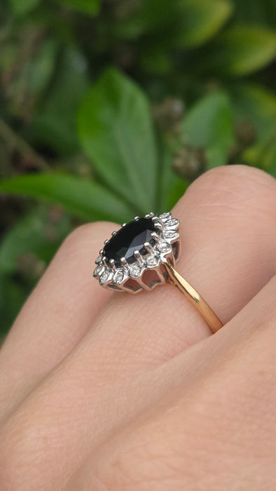 Vintage: 9ct Yellow Gold Sapphire & Diamond Diana-Style Oval Cluster Ring