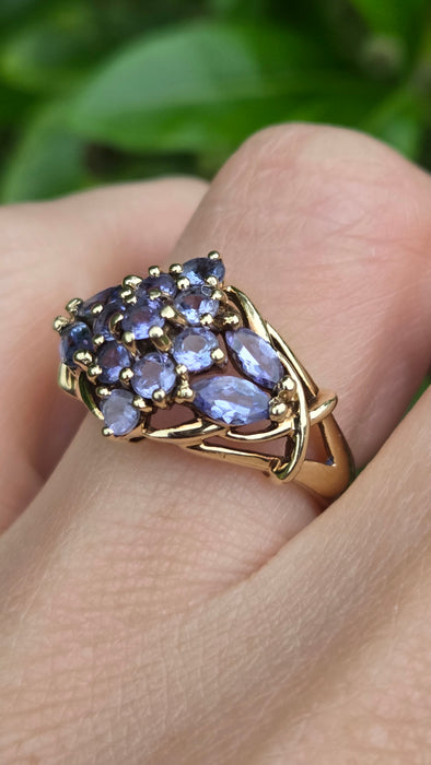 Vintage: 9ct Yellow Gold Tanzanite Dress Ring