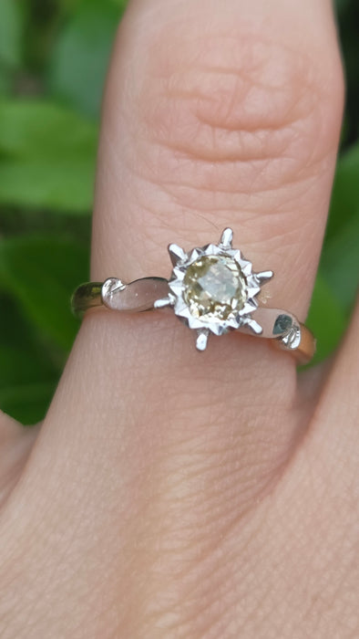 Vintage: 18ct Gold Natural Yellow Diamond Solitaire Ring