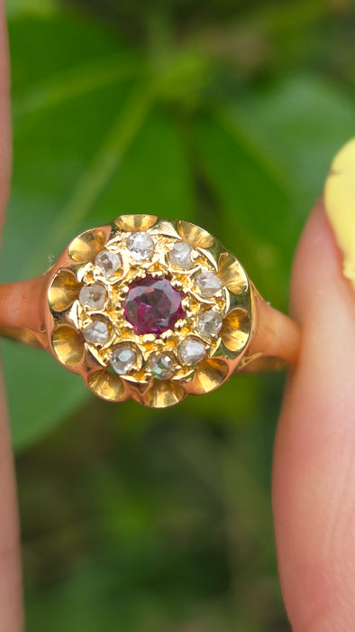 Vintage: 18ct Yellow Gold Pink Topaz & Diamond Floral Cluster Ring