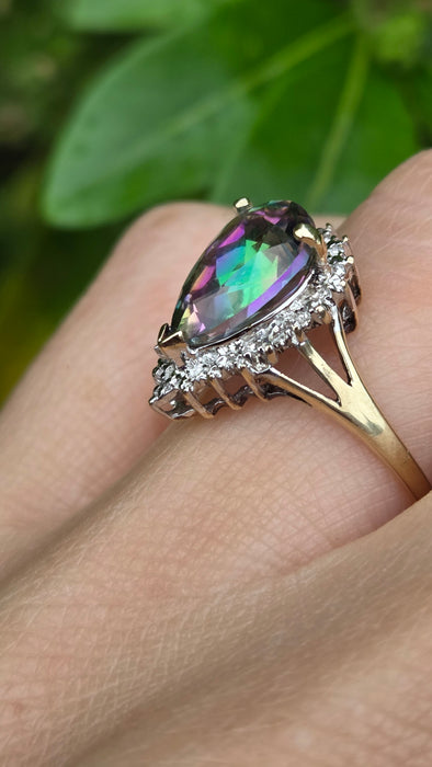 Vintage: 9ct Yellow Gold Mystic Topaz & Diamond Pear Cluster Ring